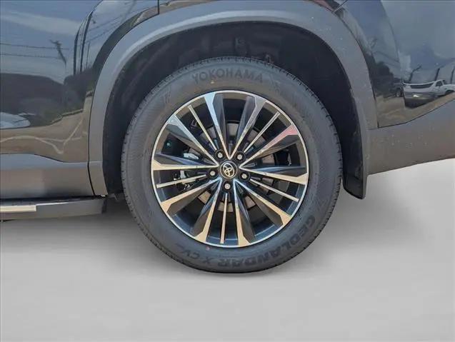 2026 Toyota Grand Highlander MAX Platinum