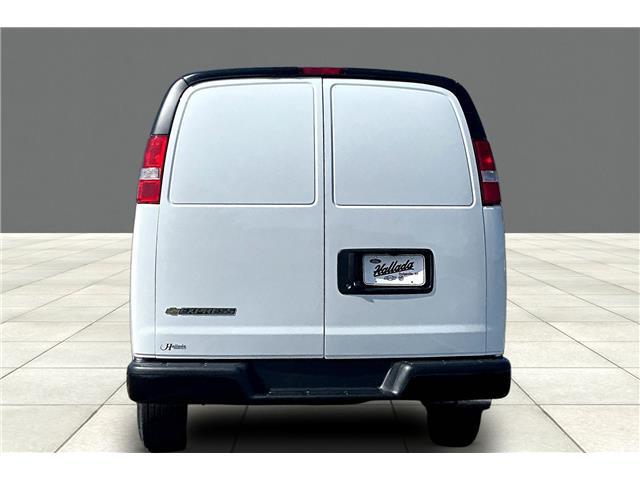 2026 Chevrolet Express Cargo Van 2500 Extended Wheelbase, WT, RWD