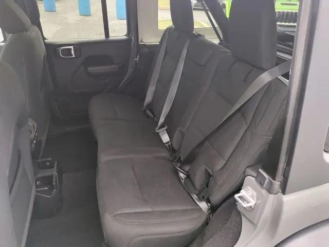 2021 Jeep Wrangler Sport S 4x4