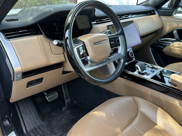 2023 Land Rover Range Rover P530 SE