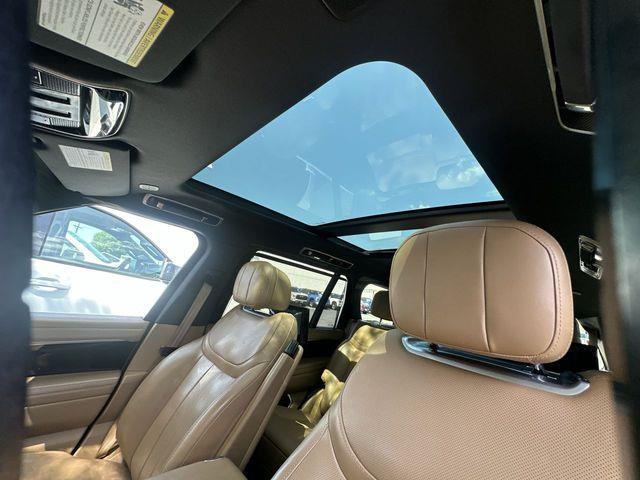 2023 Land Rover Range Rover P530 SE