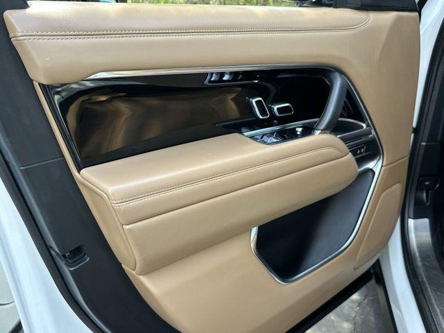 2023 Land Rover Range Rover P530 SE