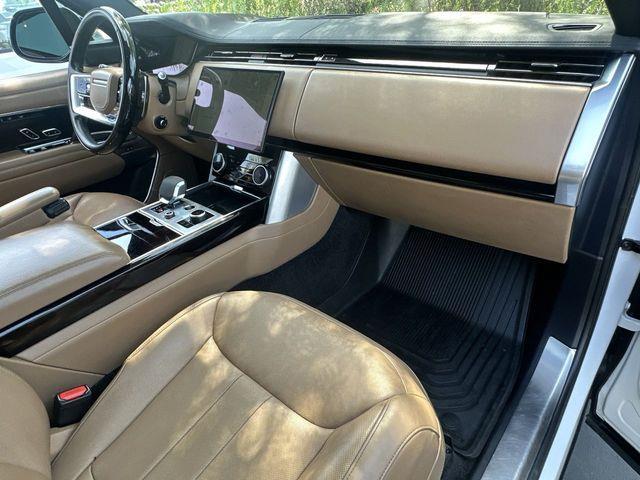 2023 Land Rover Range Rover P530 SE