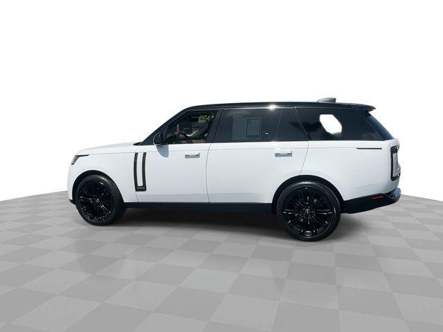 2023 Land Rover Range Rover P530 SE