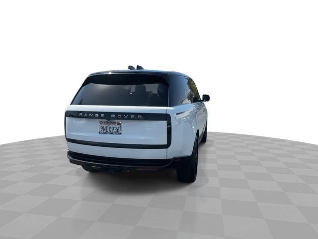 2023 Land Rover Range Rover P530 SE
