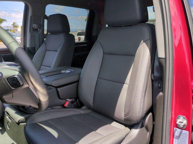 2026 GMC Sierra 3500HD Crew Cab, Long Bed, SLT Dual Rear Wheel, 4WD