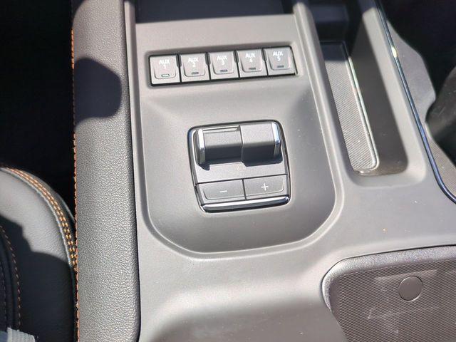 2026 GMC Sierra 2500HD Crew Cab, Standard Bed, AT4, 4WD