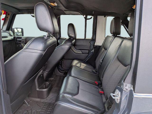 2016 Jeep Wrangler Unlimited Freedom