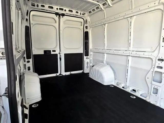 2024 Ram ProMaster 2500 Cargo Van Tradesman High Roof 159" WB w/Pass Seat