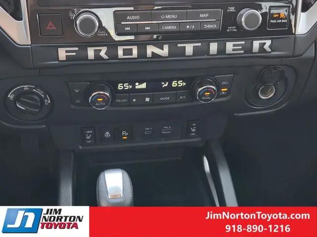 2025 Nissan Frontier Crew Cab SL 4x4