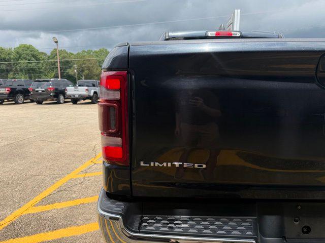 2019 Ram 1500 Limited Crew Cab 4x4 5'7" Box