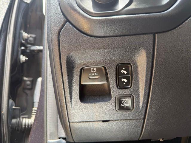 2019 Ram 1500 Limited Crew Cab 4x4 5'7" Box