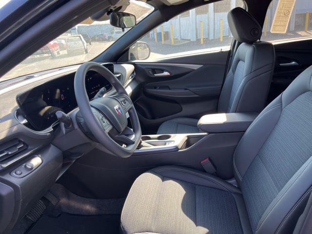 2026 Buick NV Preferred FWD