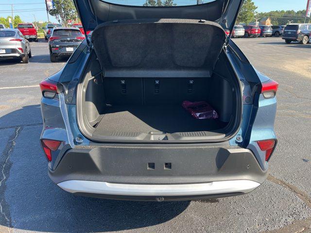 2026 Buick NV Preferred FWD
