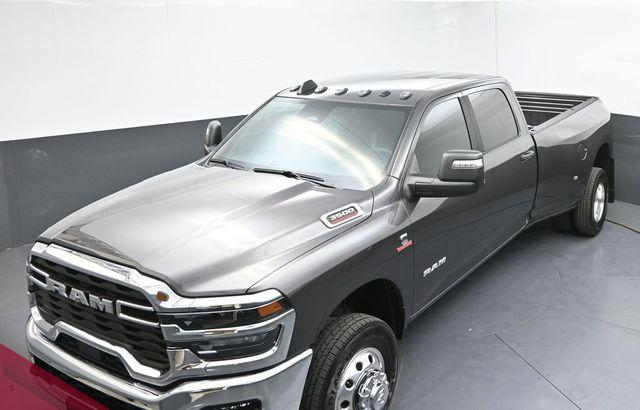 2026 Ram 3500 Lone Star Crew Cab 4x4 8' Box