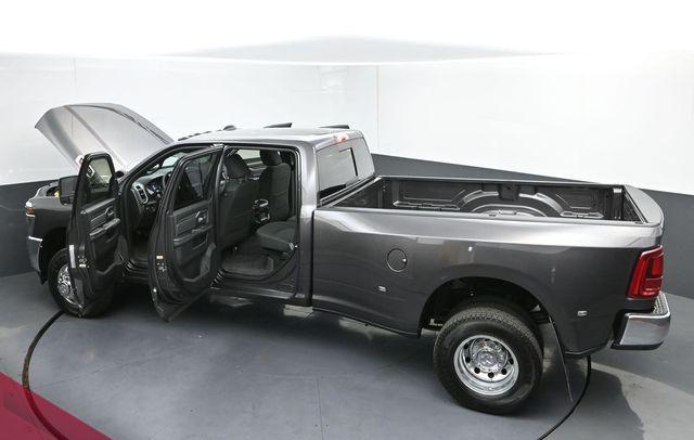 2026 Ram 3500 Lone Star Crew Cab 4x4 8' Box