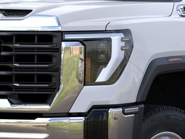 2026 GMC Sierra 3500HD Crew Cab, Long Bed, Pro Dual Rear Wheel, 4WD