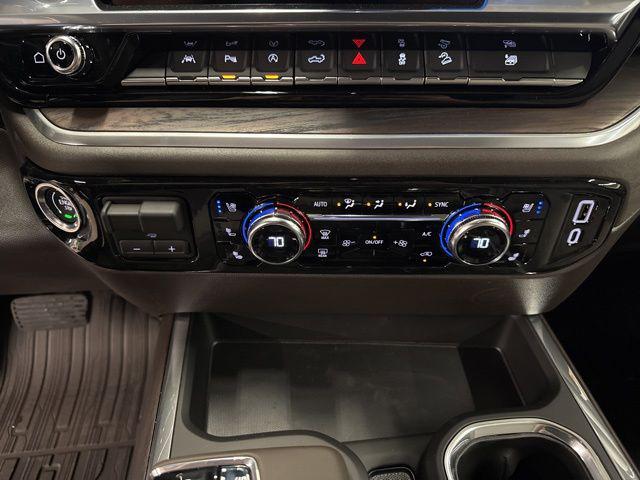 2026 GMC Sierra 1500 Crew Cab, Short Bed, SLT, 4WD