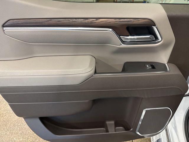 2026 GMC Sierra 1500 Crew Cab, Short Bed, SLT, 4WD