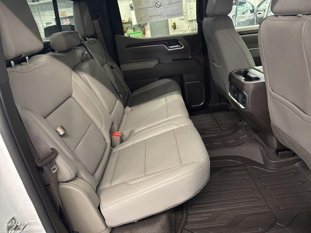 2026 GMC Sierra 1500 Crew Cab, Short Bed, SLT, 4WD