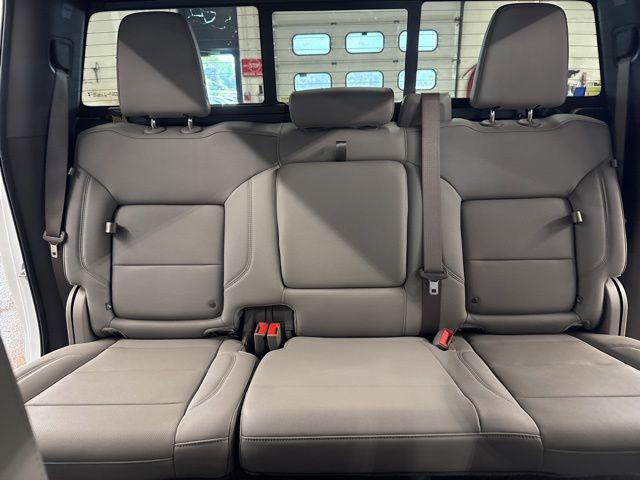 2026 GMC Sierra 1500 Crew Cab, Short Bed, SLT, 4WD