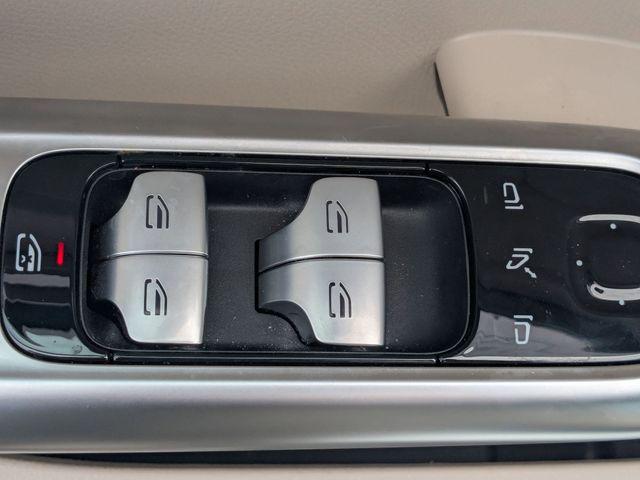 2025 Mercedes-Benz C-CLASS C 300 C 300