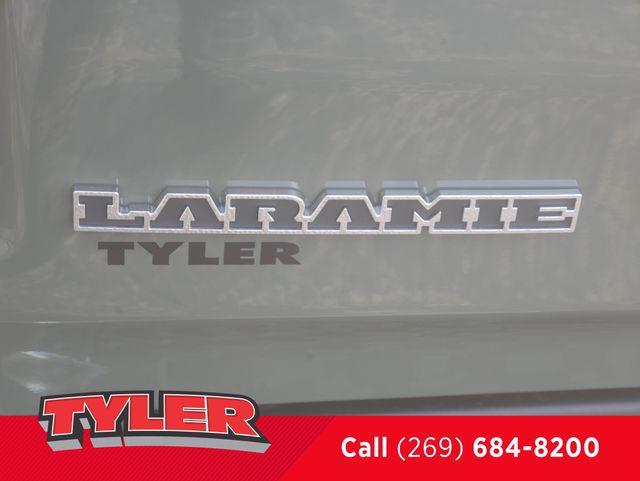 2026 Ram 1500 Laramie Crew Cab 4x4 57 Box