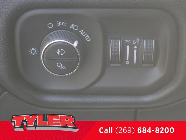2026 Ram 1500 Laramie Crew Cab 4x4 57 Box
