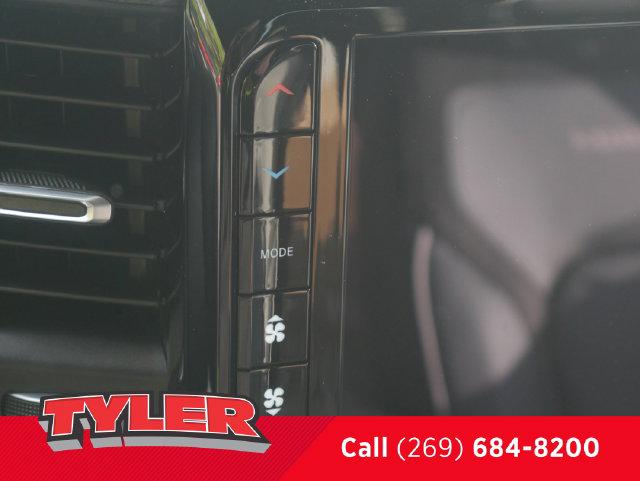 2026 Ram 1500 Laramie Crew Cab 4x4 57 Box