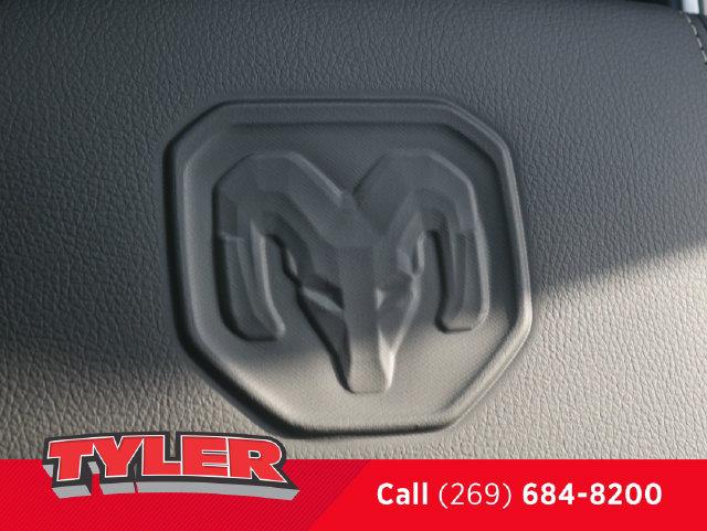 2026 Ram 1500 Laramie Crew Cab 4x4 57 Box