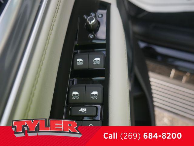 2026 Jeep Grand Wagoneer Limited Reserve 4x4