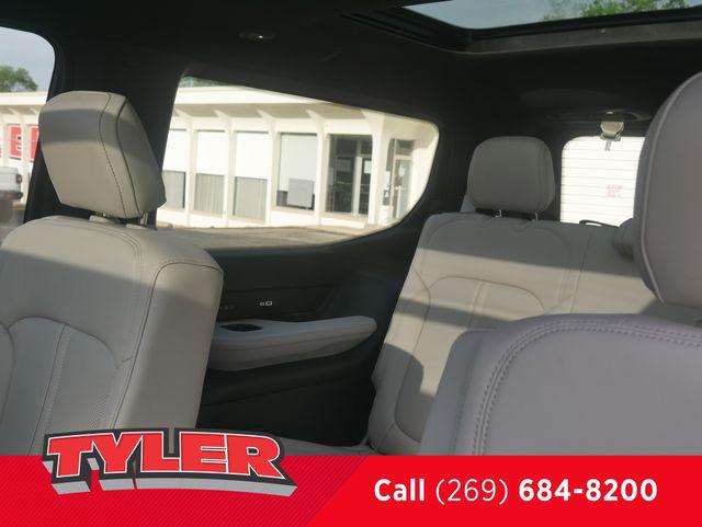2026 Jeep Grand Wagoneer Limited Reserve 4x4