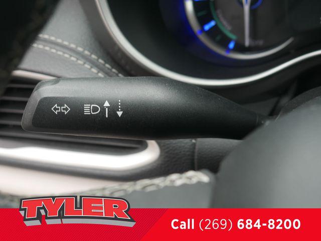 2023 Chrysler Pacifica Hybrid Touring L