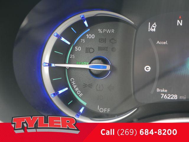 2023 Chrysler Pacifica Hybrid Touring L