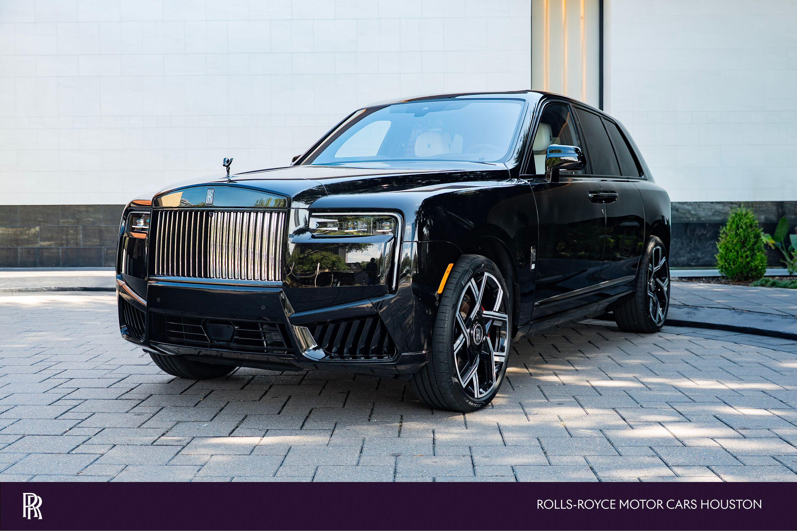 2027 Rolls-Royce Cullinan Black Badge's photo