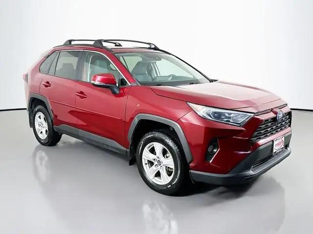 2020 Toyota RAV4 Hybrid XLE