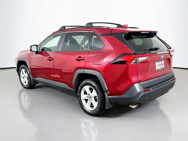 2020 Toyota RAV4 Hybrid XLE