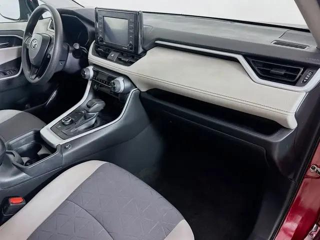2020 Toyota RAV4 Hybrid XLE
