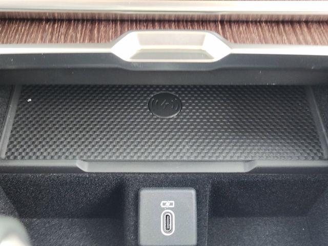 2026 Land Rover Range Rover P530 SE 7 Seat