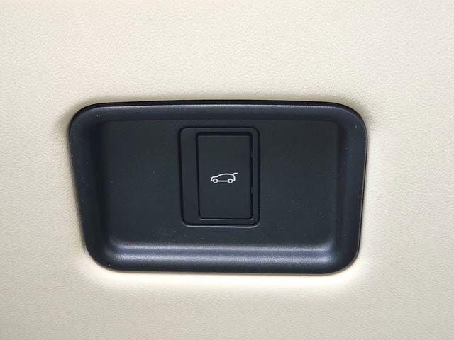 2026 Land Rover Range Rover P530 SE 7 Seat