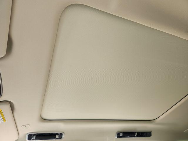 2026 Land Rover Range Rover P530 SE 7 Seat