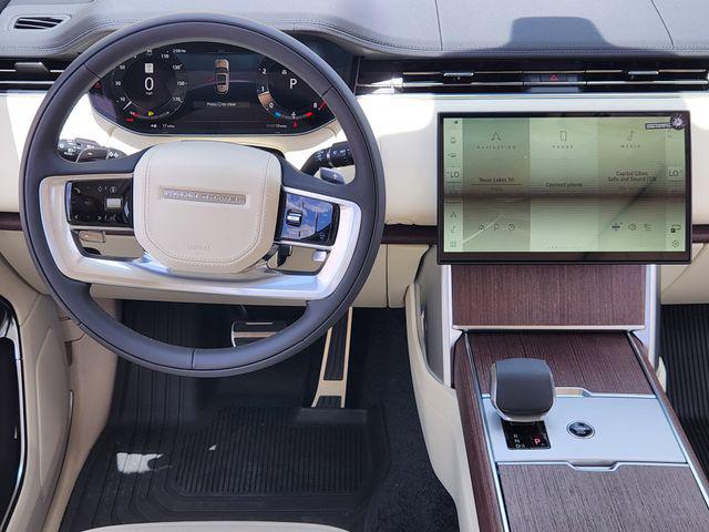 2026 Land Rover Range Rover P530 SE 7 Seat