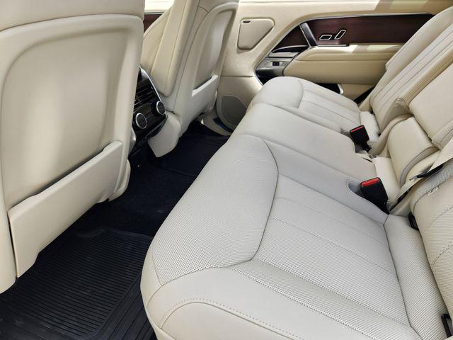 2026 Land Rover Range Rover P530 SE 7 Seat