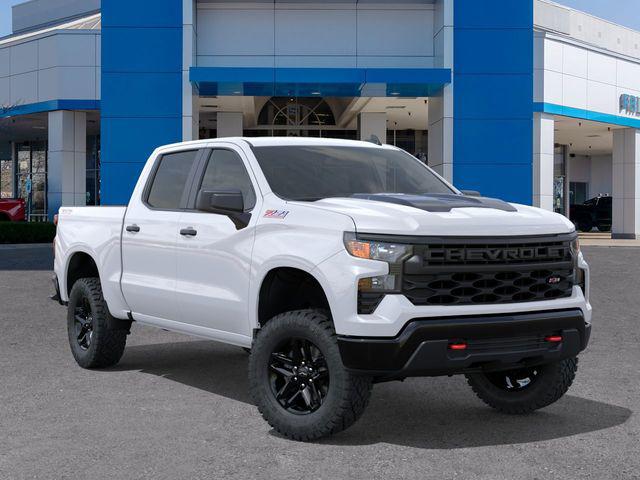 2026 Chevrolet Silverado 1500 4WD Crew Cab Short Bed Custom Trail Boss