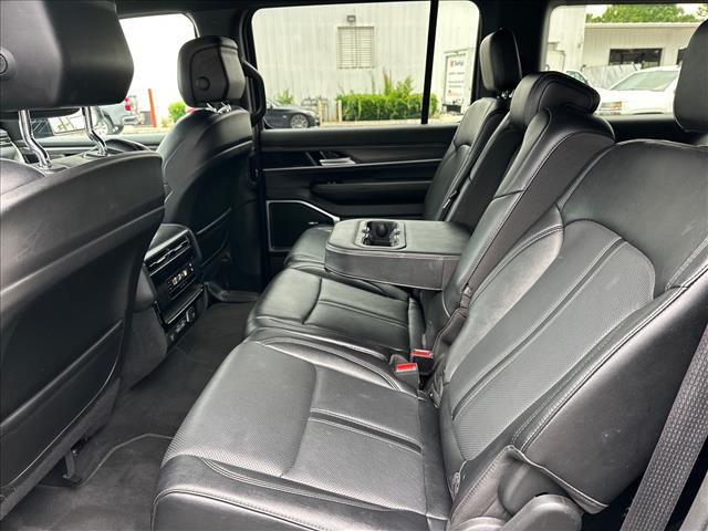 2024 Jeep Wagoneer Series II 4x2