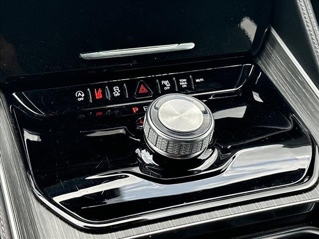 2024 Jeep Wagoneer Series II 4x2