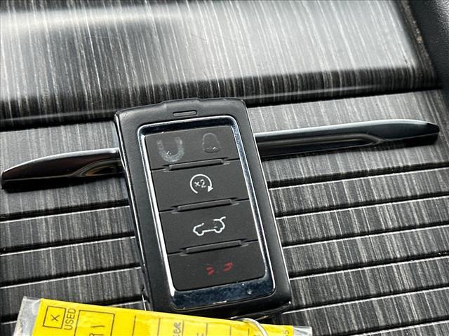 2024 Jeep Wagoneer Series II 4x2