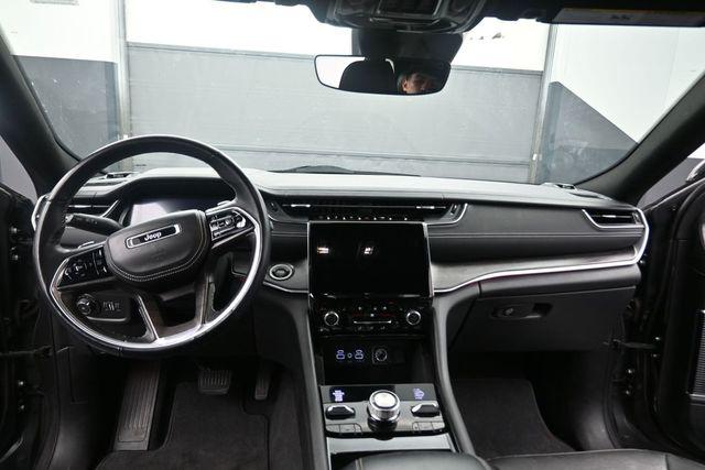 2022 Jeep Grand Cherokee Overland 4x4