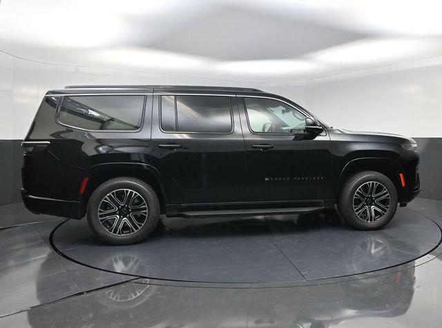 2026 Jeep Grand Wagoneer 4x2
