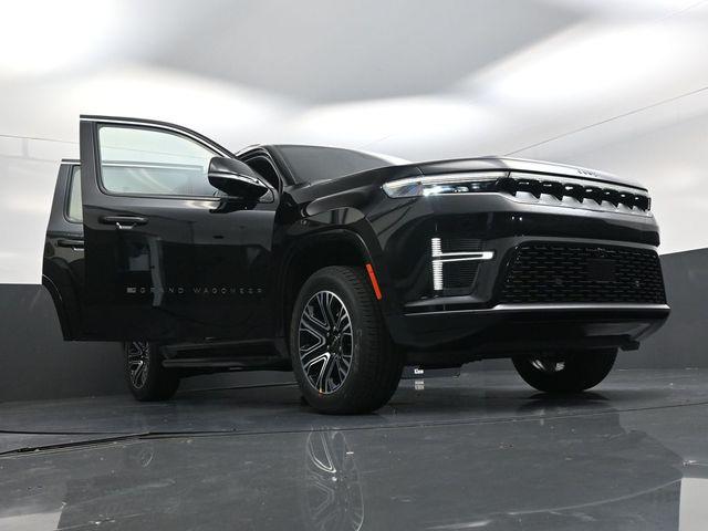 2026 Jeep Grand Wagoneer 4x2